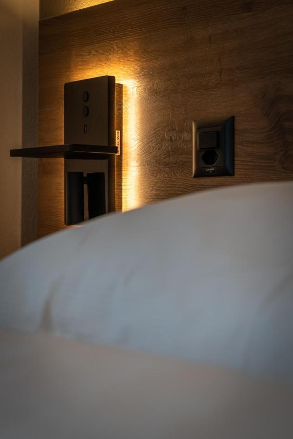 Ziegelhuesi Hotel, Stettlen Bei Bern Zewnętrze zdjęcie